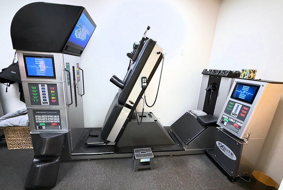 Tulsa Auto Accident Injury Chiropractic In Tulsa treatment room with Spinal Decompression table