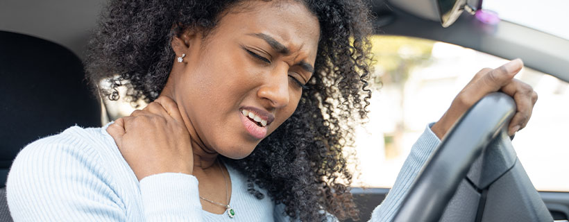 patient receiving neck pain in Tulsa for auto accident injury relief
