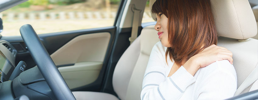 auto accident injury patient in need of shoulder pain treatment in Tulsa